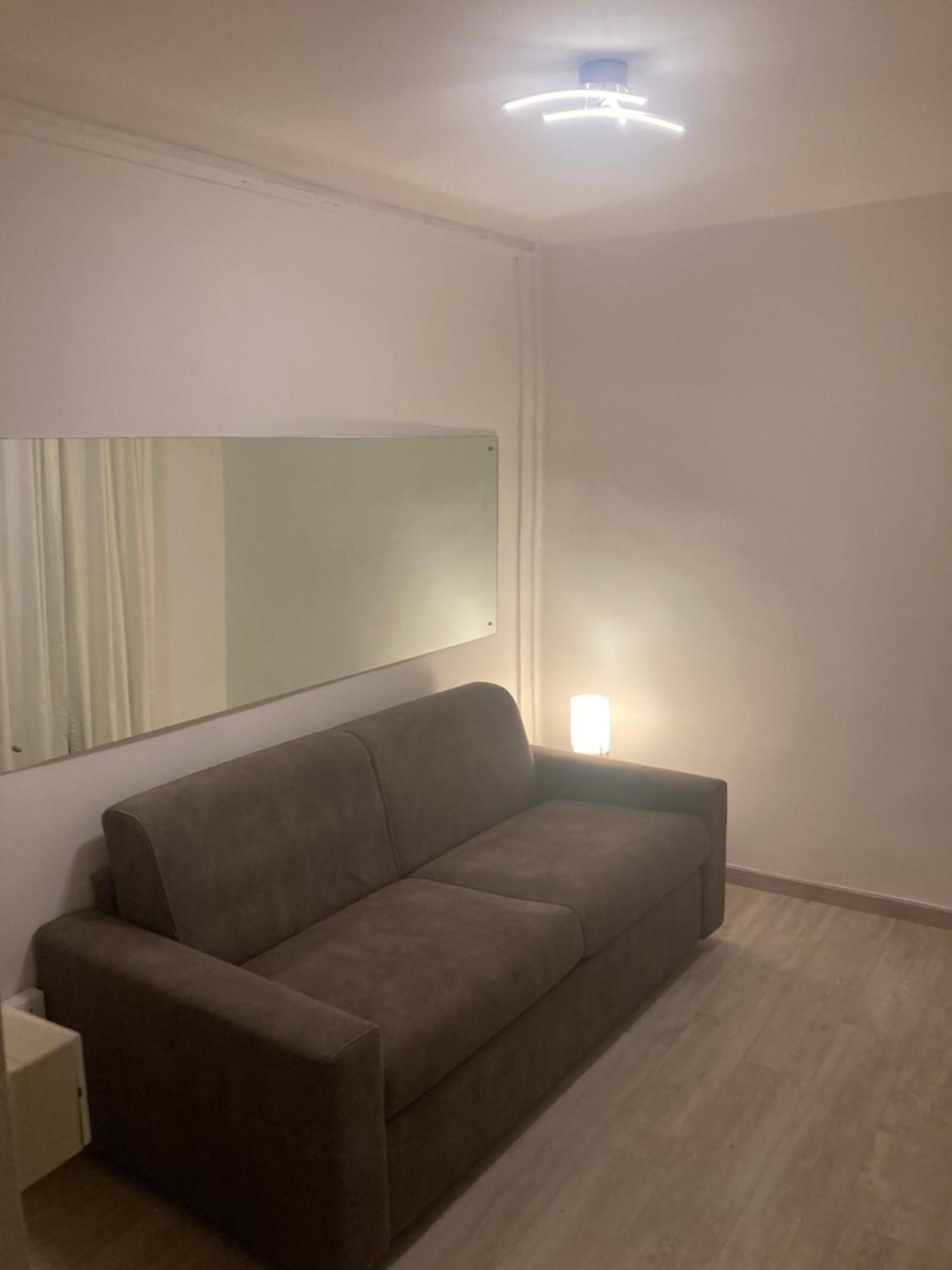 Piccolo Monolocale A Due Passi Da Piazza Maggiore Apartment Bologna Luaran gambar