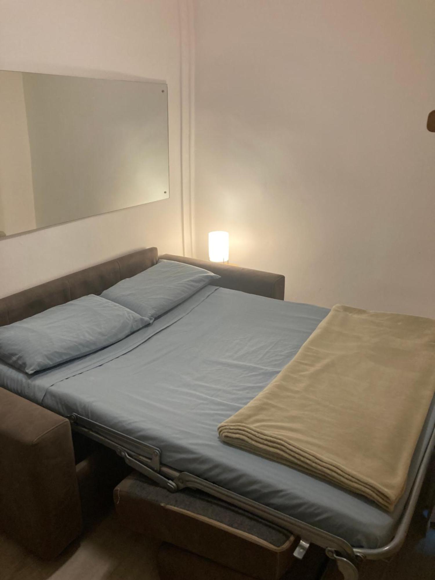 Piccolo Monolocale A Due Passi Da Piazza Maggiore Apartment Bologna Luaran gambar